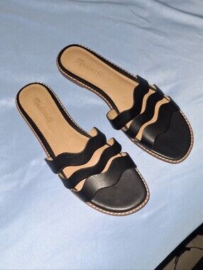 Madewell Black Wavy Triple-Strap Slide Sandals